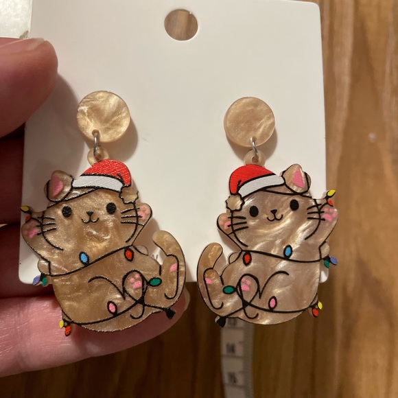 Jewelry - VERY CUTE MARBLED COCOA CHRISTMAS KITTY EARRINGS IN WELL MADE ACRYLIC 🤗💕💕🎄🎄